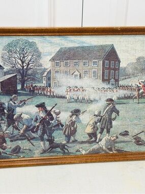 Battle of Lexington jigsaw puzzle. 405 pieces 13" × 20" Vintage
